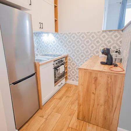 Cozy 1-bedroom Flat Next To The Center