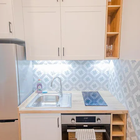 Appartement Cozy 1-bedroom Flat Next To The Center *